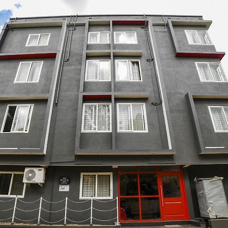 Townhouse Sarvar Hospitality Near Ascendas Park Square Mall Bangalore Bagian luar foto